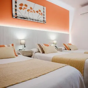 Turisticos Mastil 16 P2 2*, Málaga Spagna